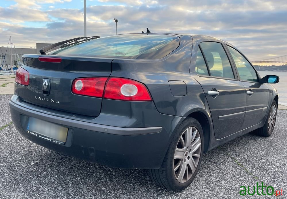2007' Renault Laguna photo #3