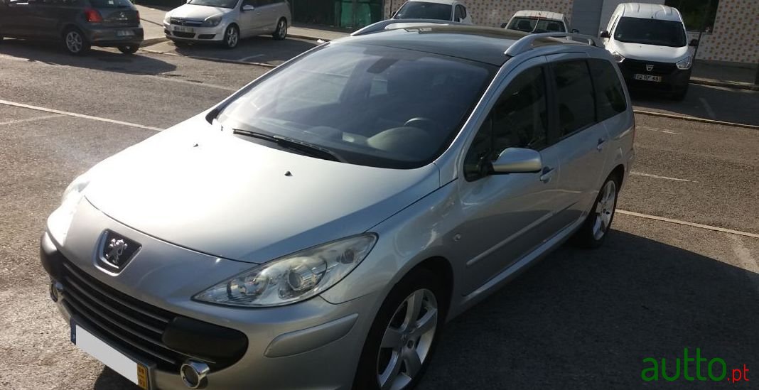 2008' Peugeot 307 Sw photo #3