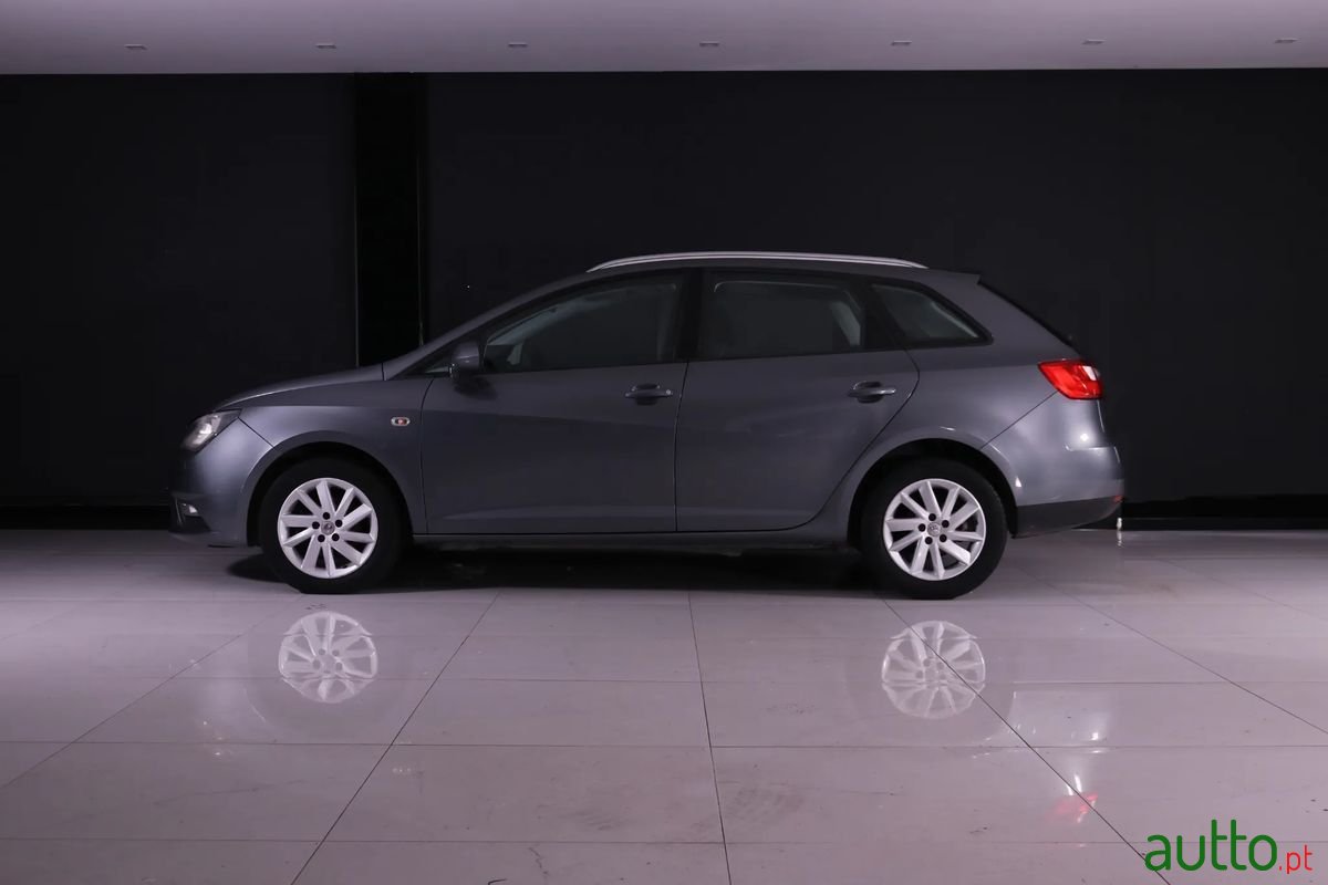 2012' SEAT Ibiza St photo #2