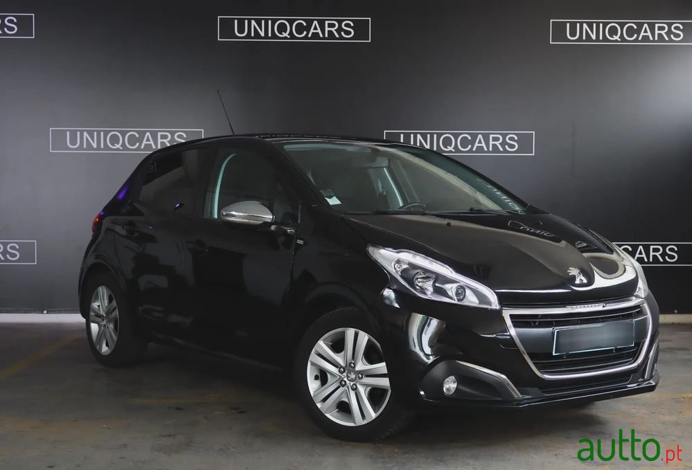 2016' Peugeot 208 photo #2