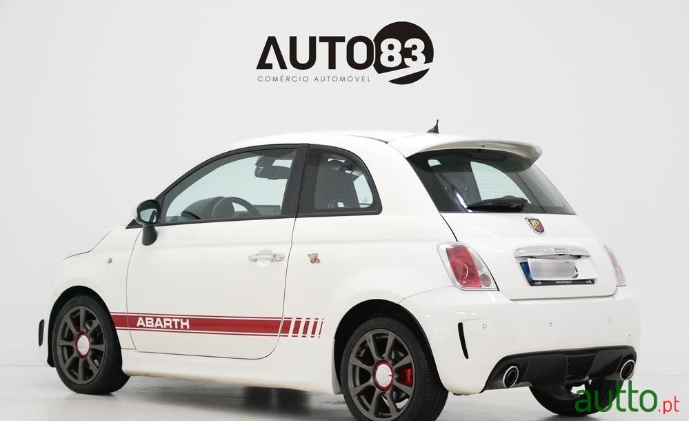 2013' Fiat 500 Abarth photo #3