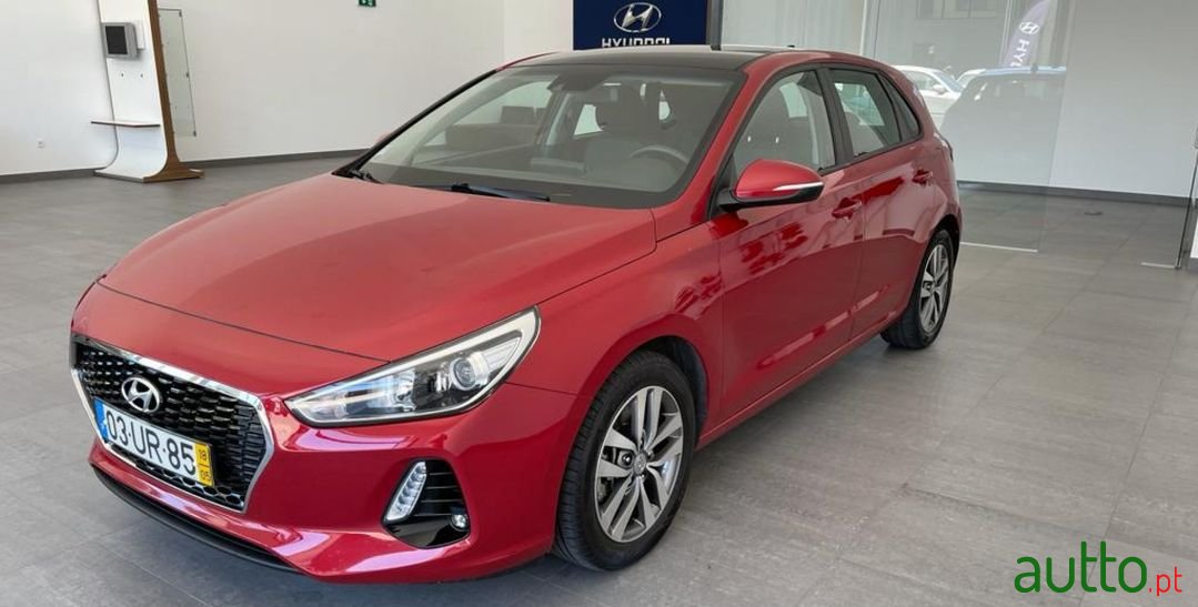 2018' Hyundai i30 photo #1