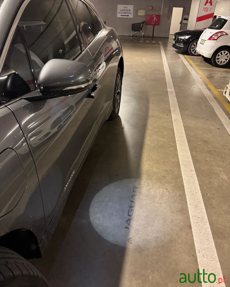 2019' Jaguar I-Pace Se Awd Aut. photo #4