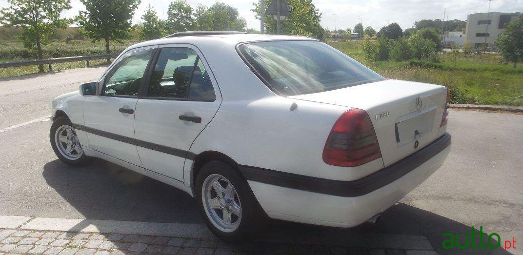 1996' Mercedes-Benz C-220 Sport photo #2