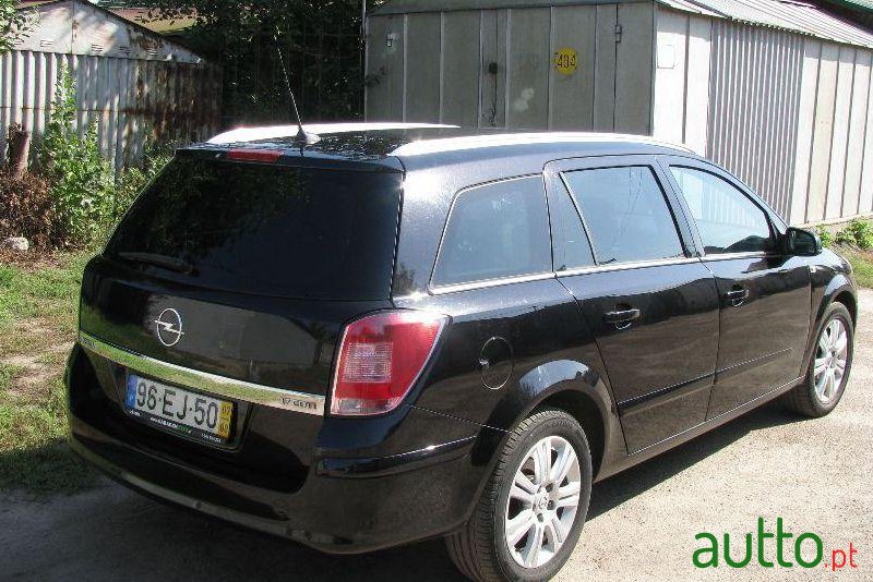 2007' Opel Astra 1.7 Cdti photo #4