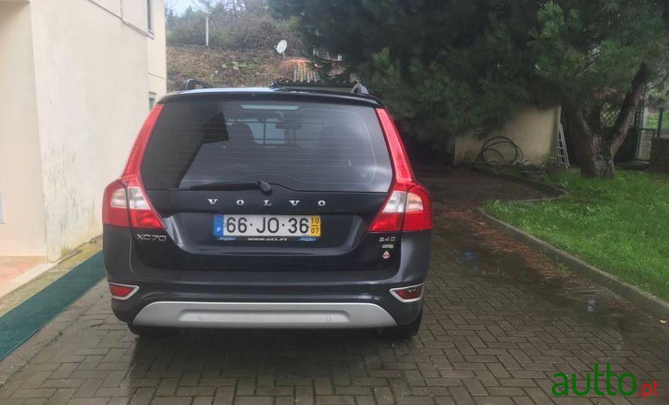 2010' Volvo Xc-70 D5 Drive photo #2