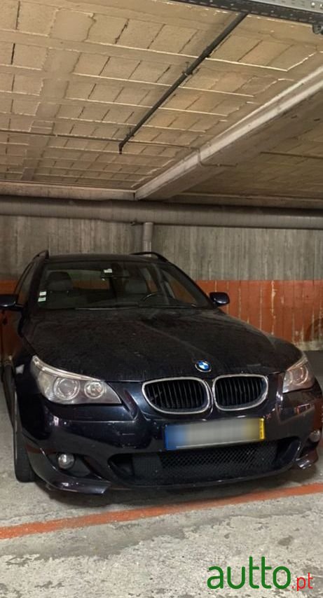 2007' BMW 520 Da Touring photo #1