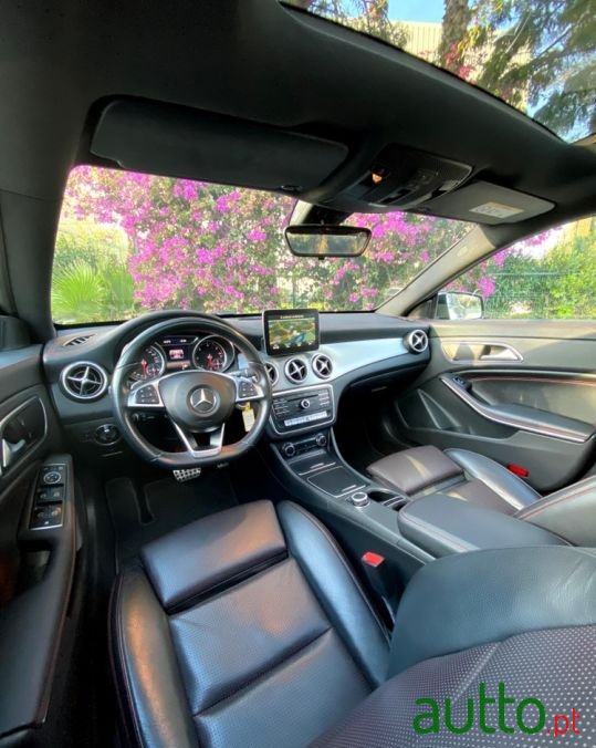 2017' Mercedes-Benz Cla-180 photo #4