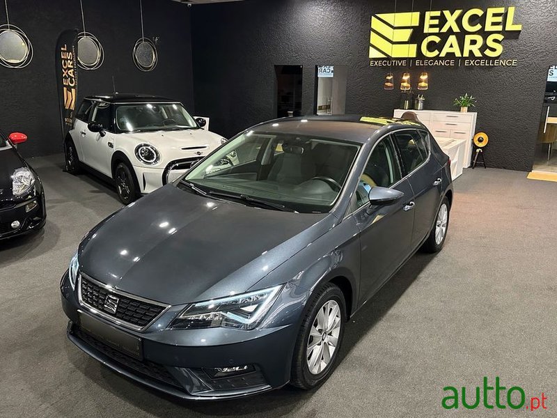 2020' SEAT Leon 1.6 Tdi Xcellence photo #1