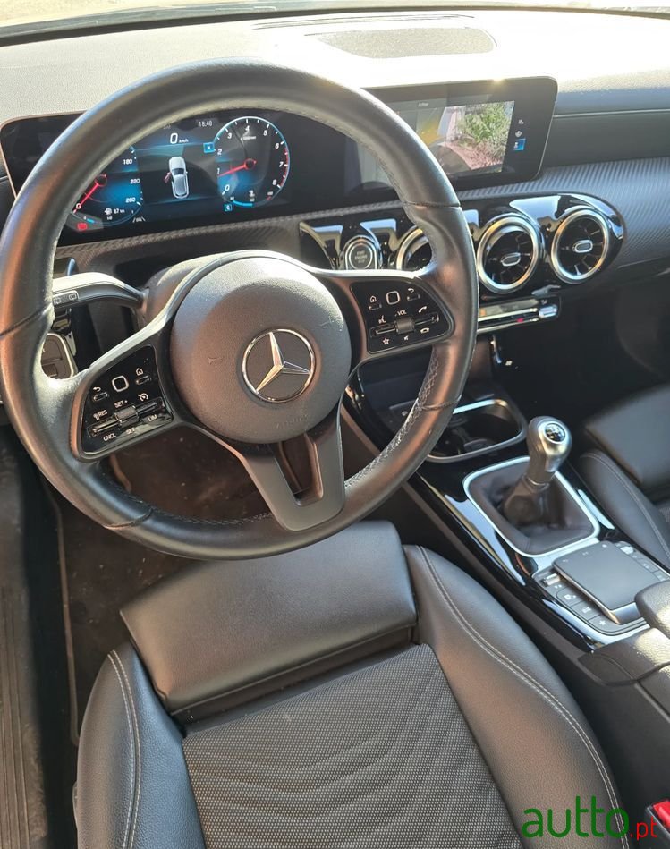 2020' Mercedes-Benz Classe A photo #4