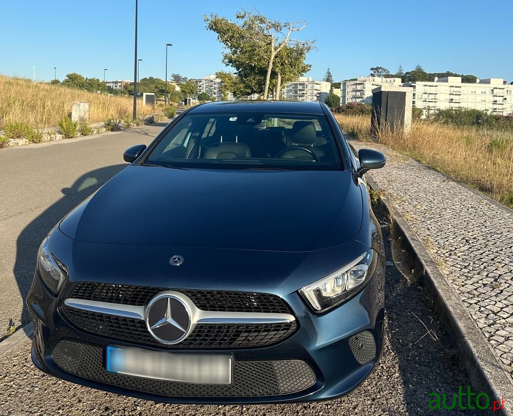 2019' Mercedes-Benz A 180 photo #1