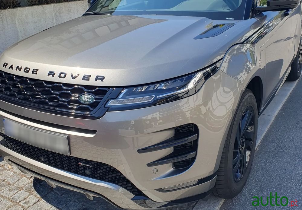2023' Land Rover Range Rover Evoque photo #2