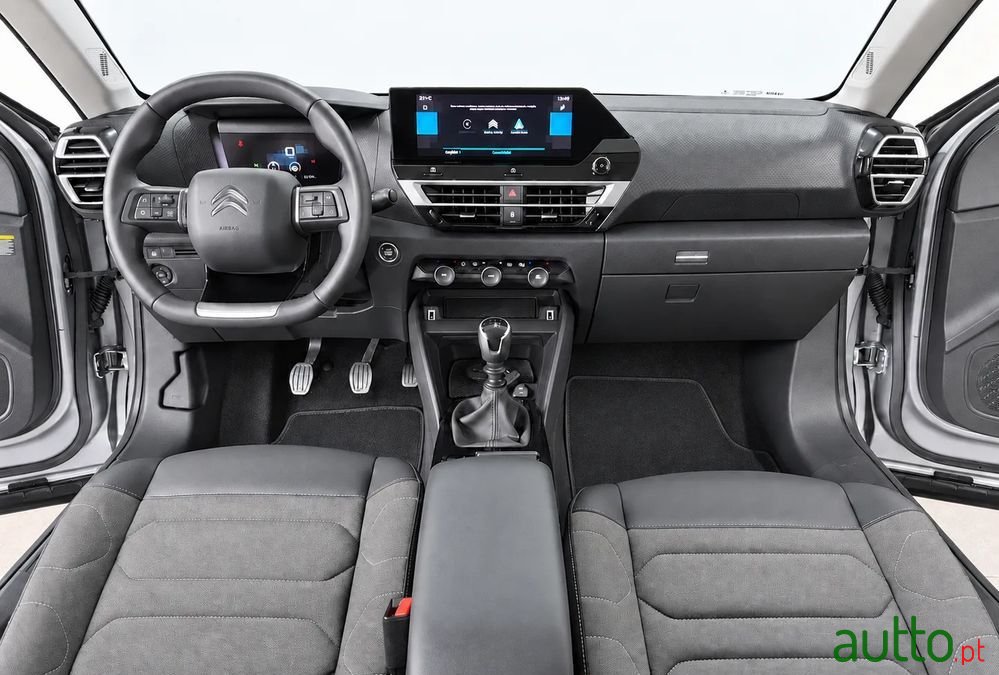 2022' Citroen C4 photo #5