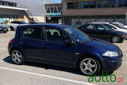 2003' Renault Megane photo #1