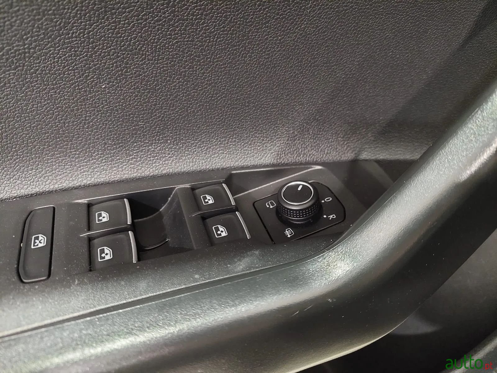 2020' Volkswagen Polo photo #6