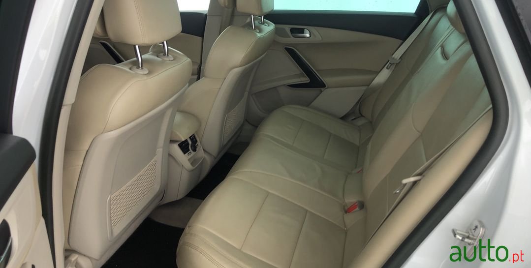 2012' Peugeot 508 Sw photo #4