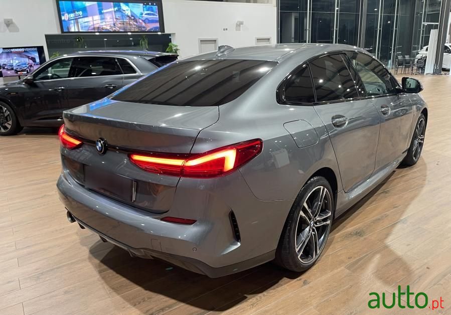 2022' BMW 216 Gran Coupé photo #4