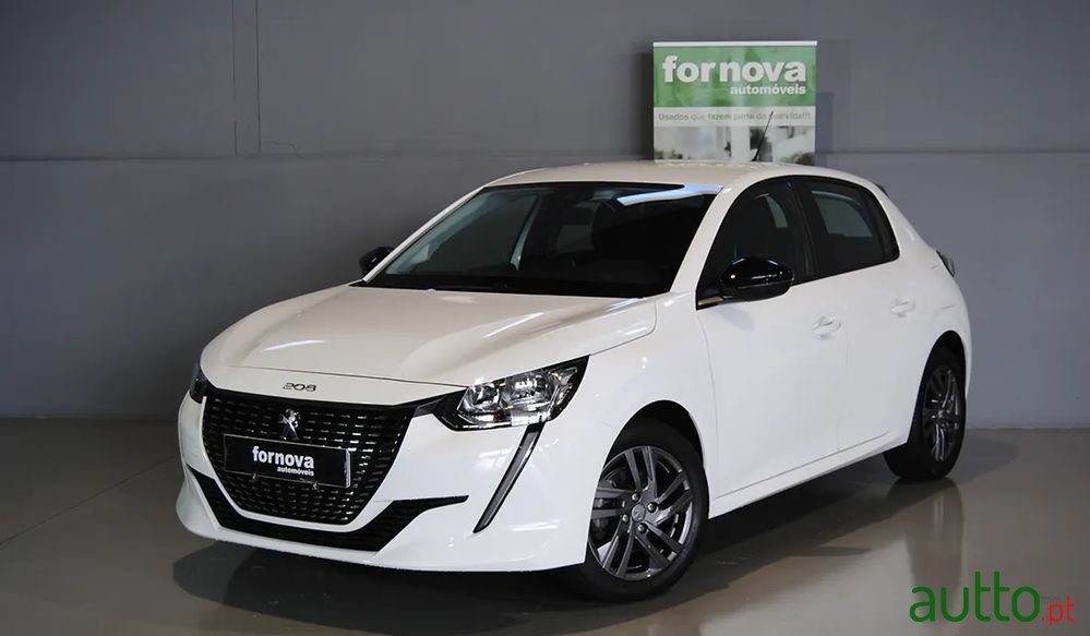2022' Peugeot 208 photo #1