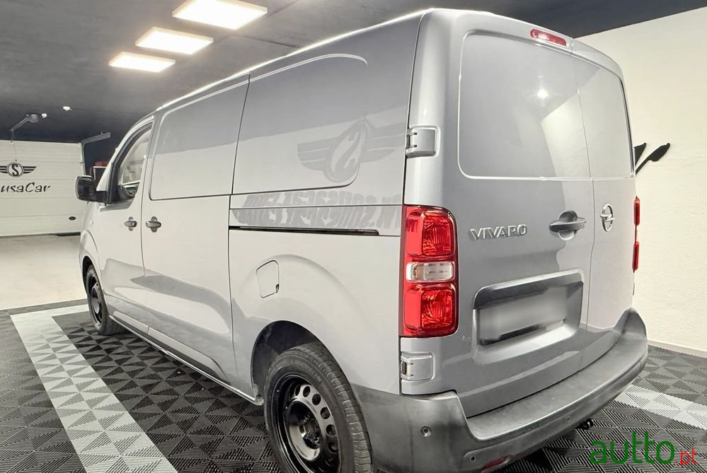 2021' Opel Vivaro photo #3