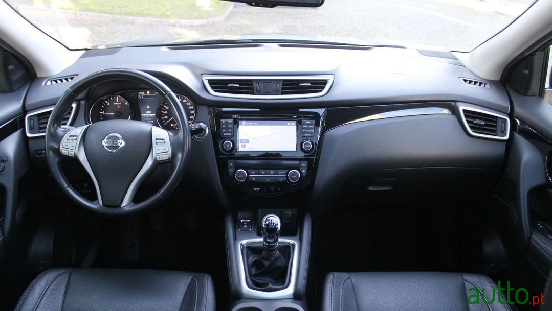 2017' Nissan Qashqai photo #5