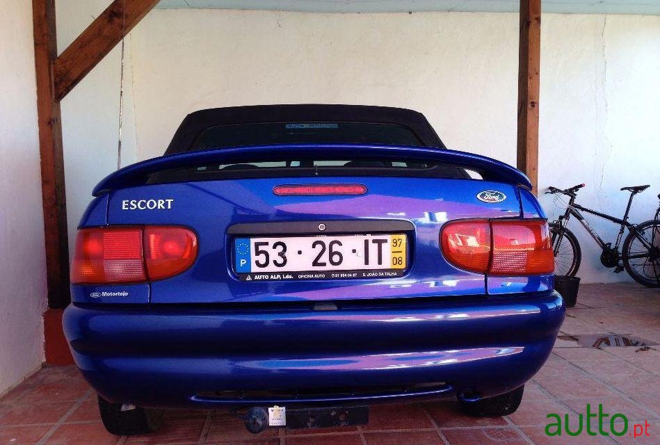 1997' Ford Escort Cabrio photo #2