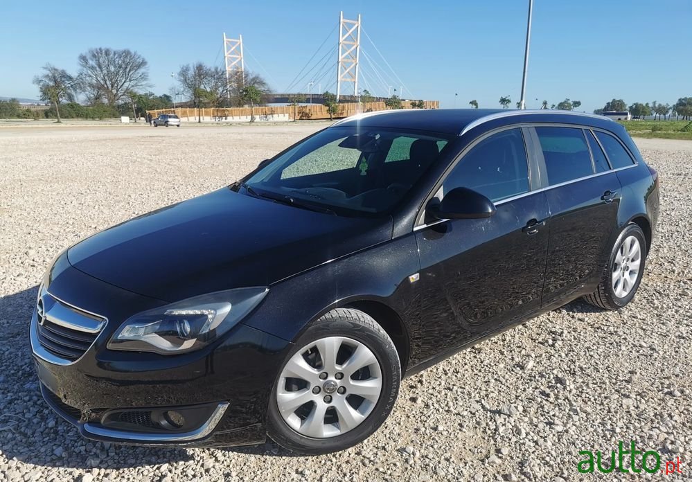 2016' Opel Insignia Sports Tourer photo #1