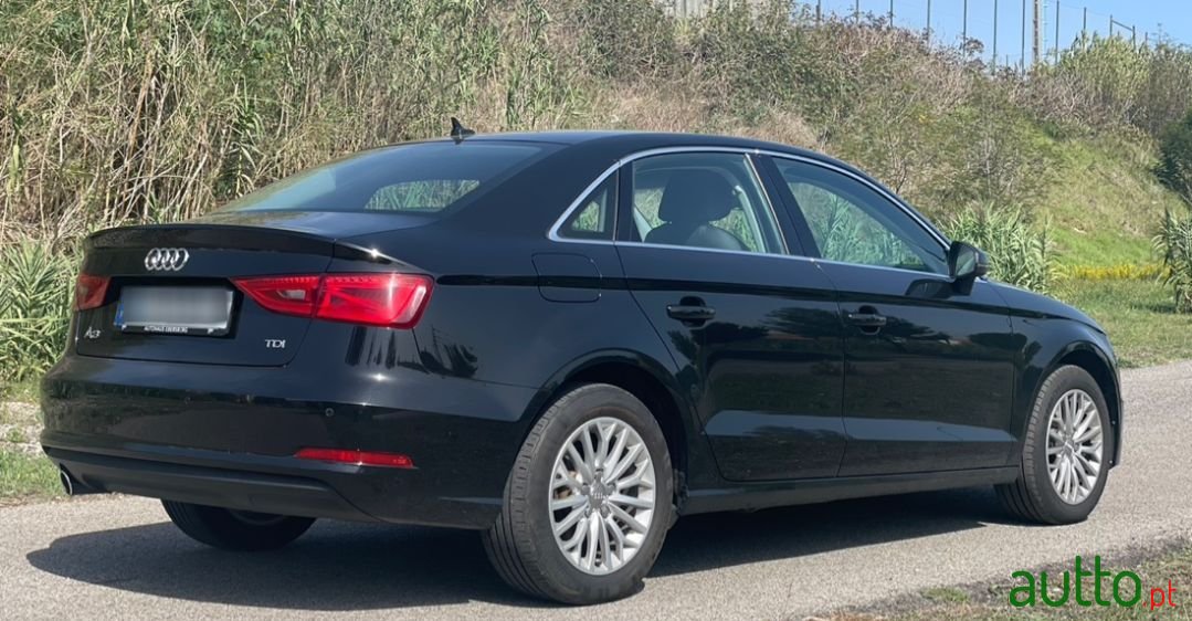 2016' Audi A3 Limousine photo #2