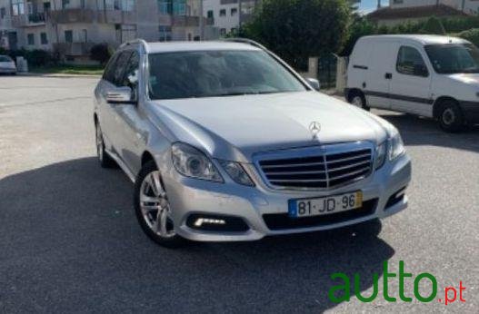 2010' Mercedes-Benz E-250 photo #1