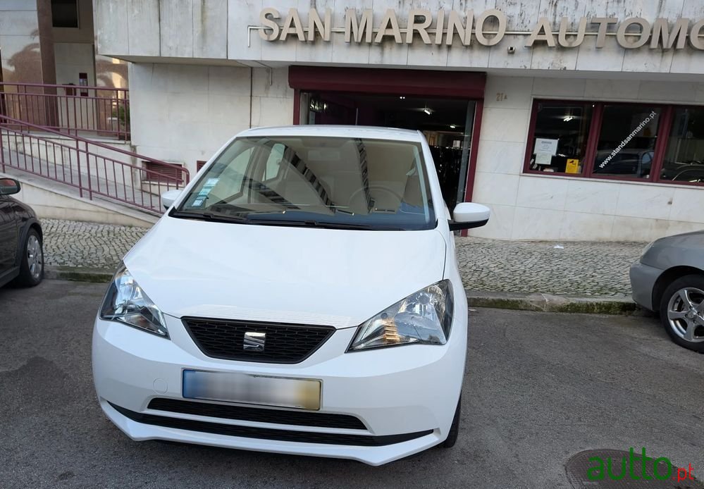 2014' SEAT Mii 1.0 Entry photo #4