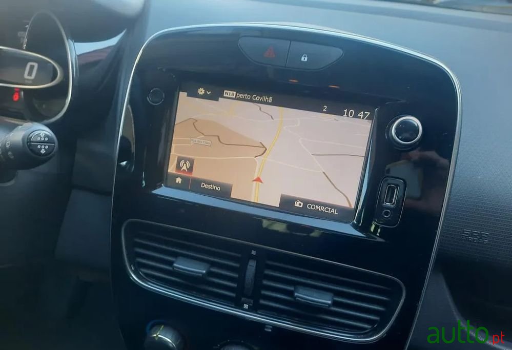 2017' Renault Clio photo #6