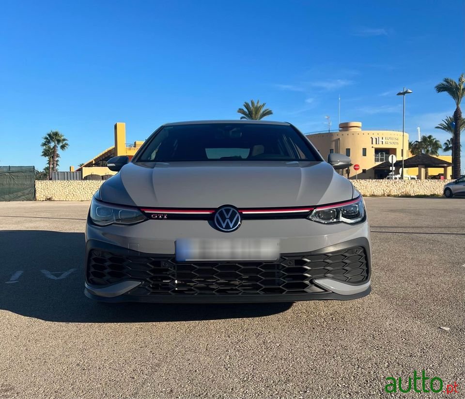 2021' Volkswagen Golf GTI photo #2