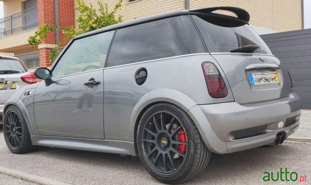 2003' MINI Cooper S photo #1