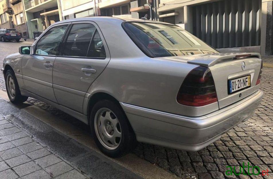 1999' Mercedes-Benz C-200 photo #1