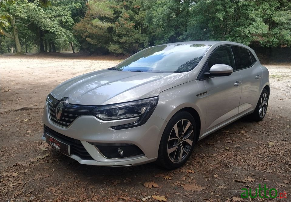 2016' Renault Megane photo #1