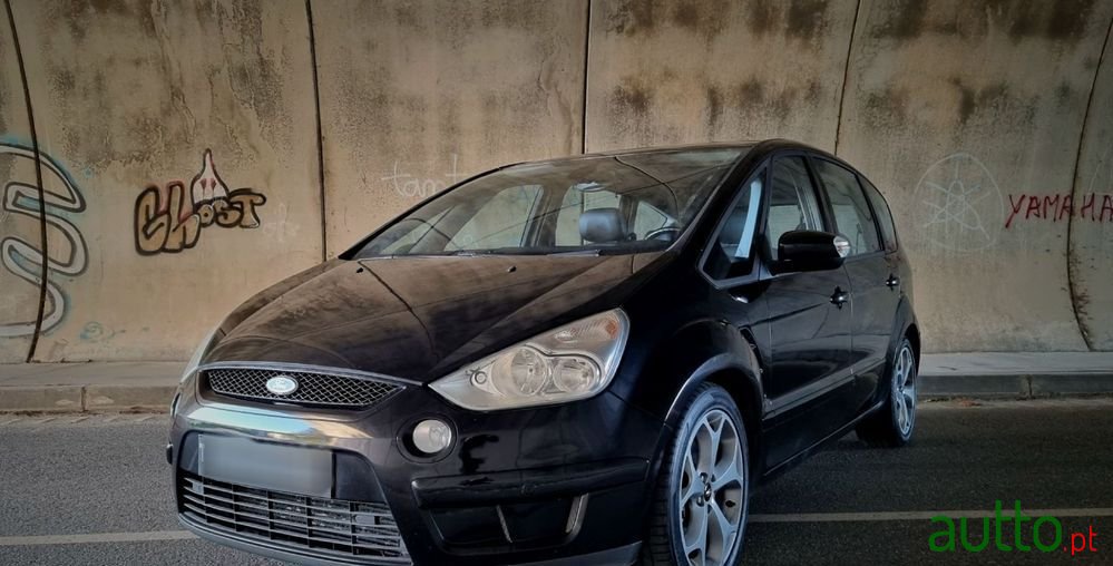 2007' Ford S-Max photo #2