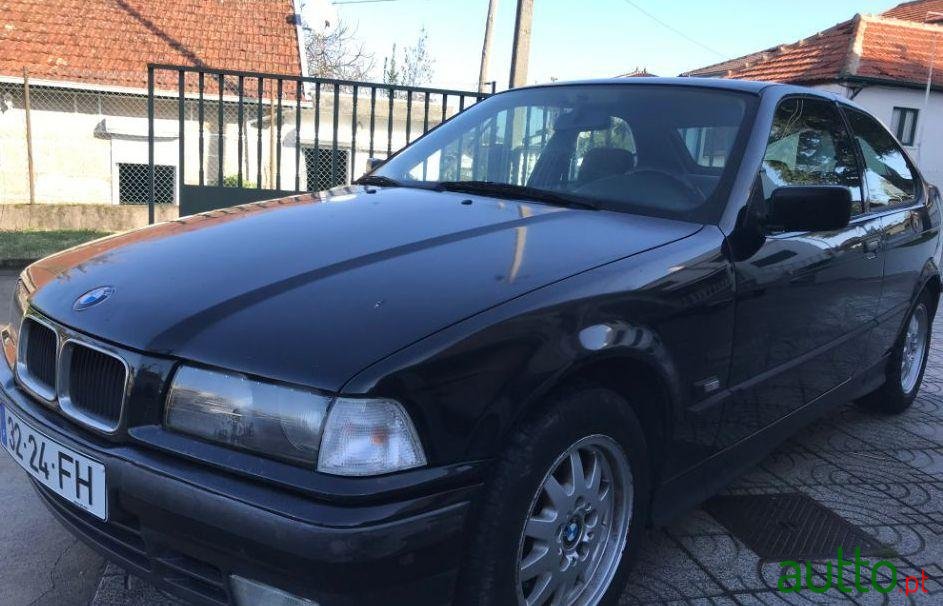 1995' BMW 316 I Compact photo #3