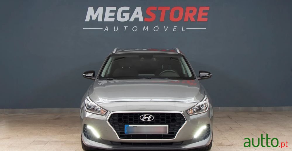 2019' Hyundai i30 Sw photo #1