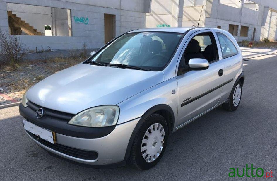 2002' Opel Corsa 1.2 Confort photo #3