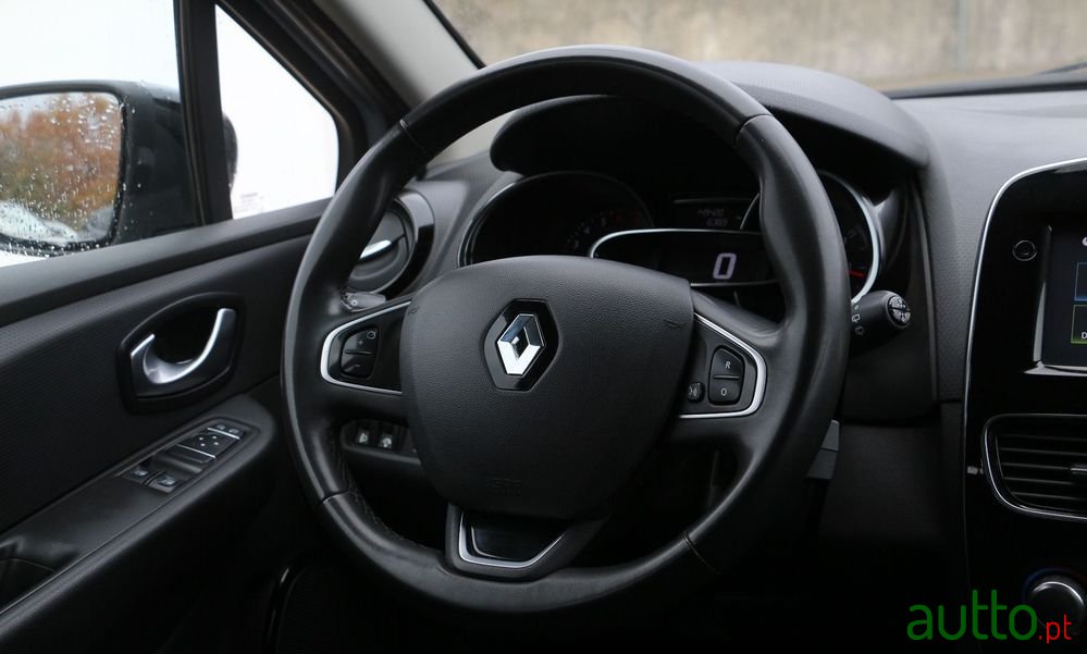 2018' Renault Clio 0.9 Tce Limited photo #4