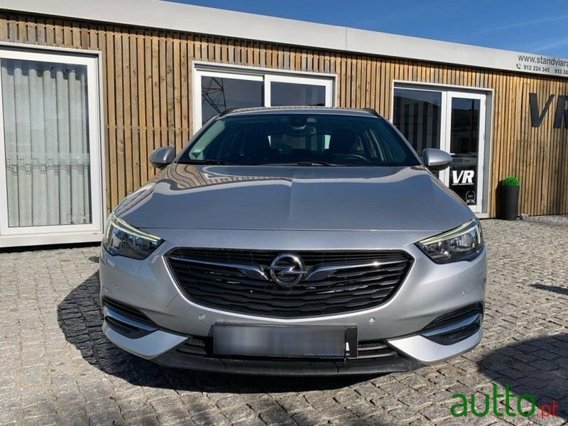 2019' Opel Insignia Sports Tourer photo #2