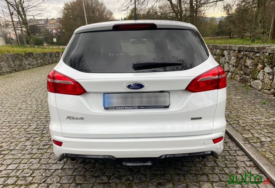 2017' Ford Focus Sw photo #4