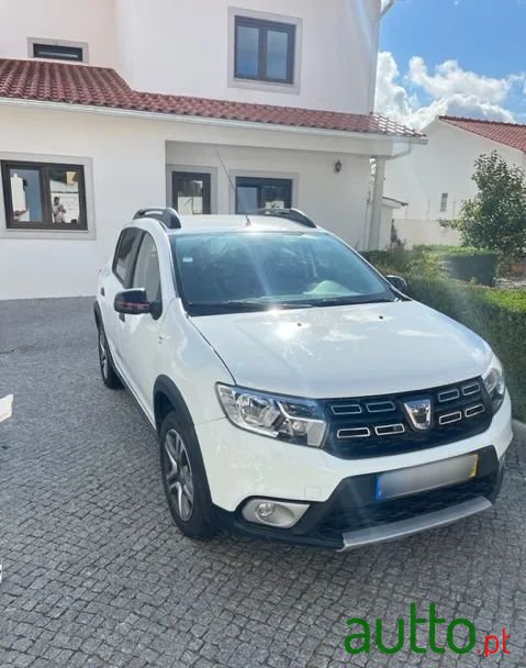2019' Dacia Sandero Stepway photo #4