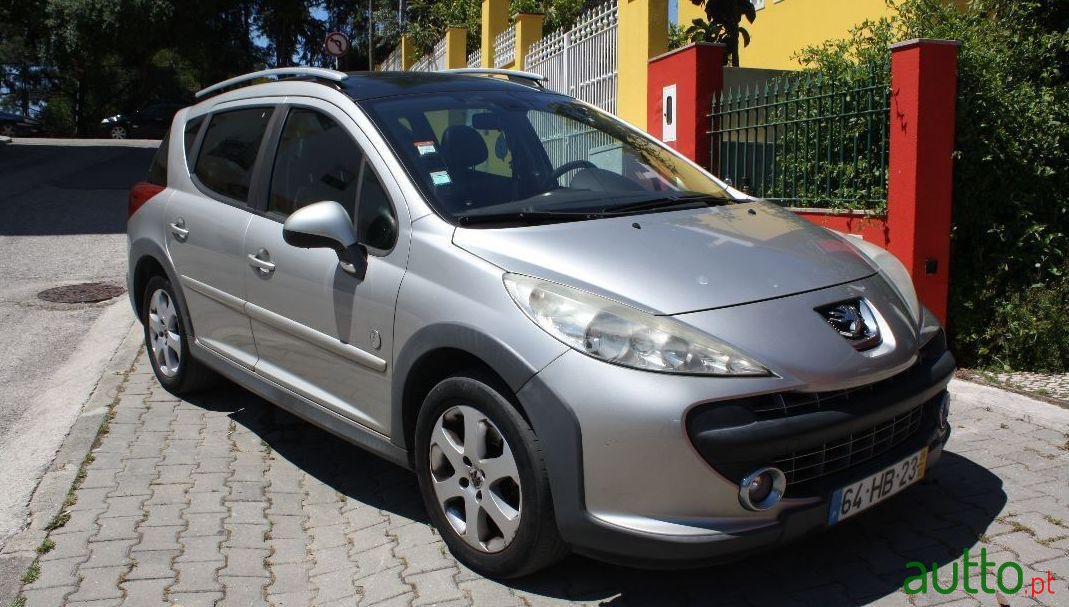 2008' Peugeot 207 Sw photo #3