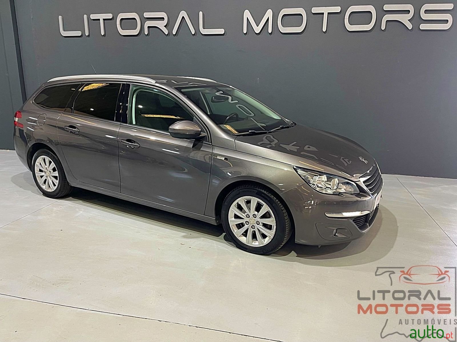 2016' Peugeot 308 Sw photo #1