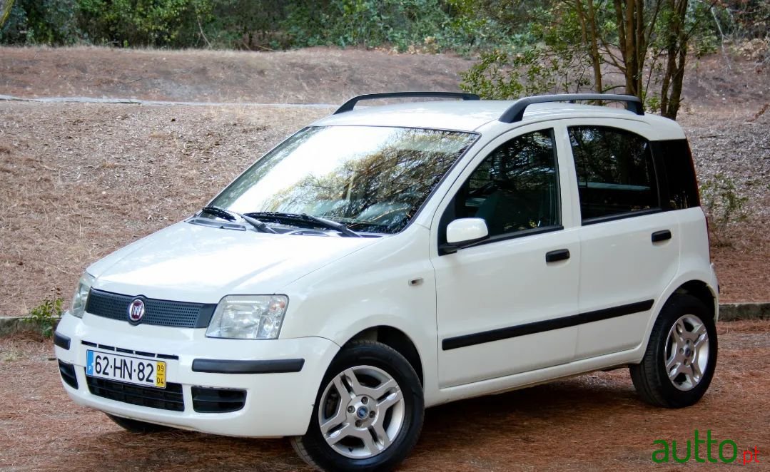 2009' Fiat Panda photo #2