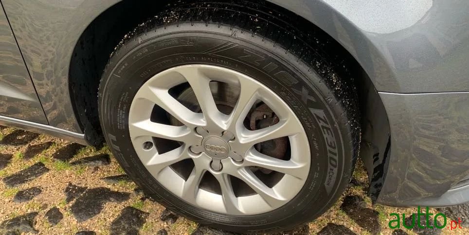 2015' Audi A3 Sportback photo #6