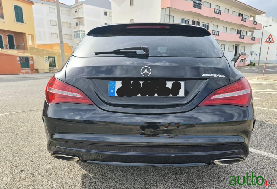 2017' Mercedes-Benz Cla-220 photo #2