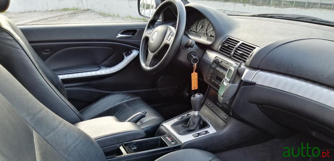 2002' BMW 320 photo #2