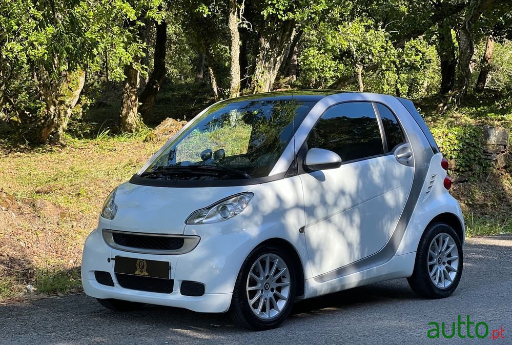 2010' Smart Fortwo photo #1