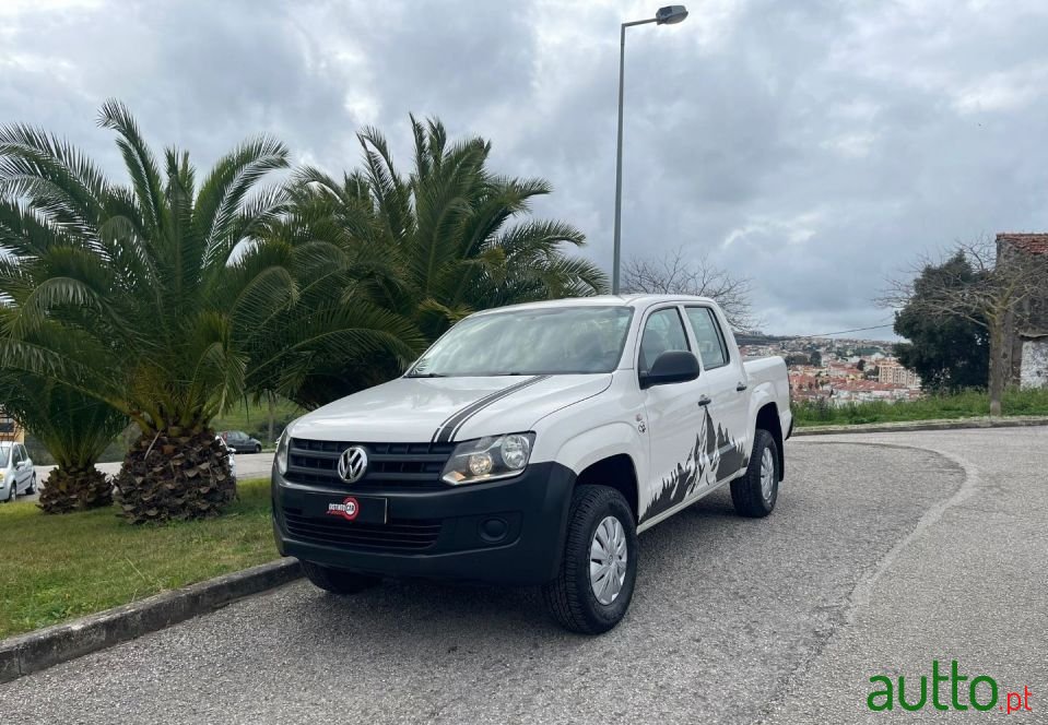 2015' Volkswagen Amarok photo #1